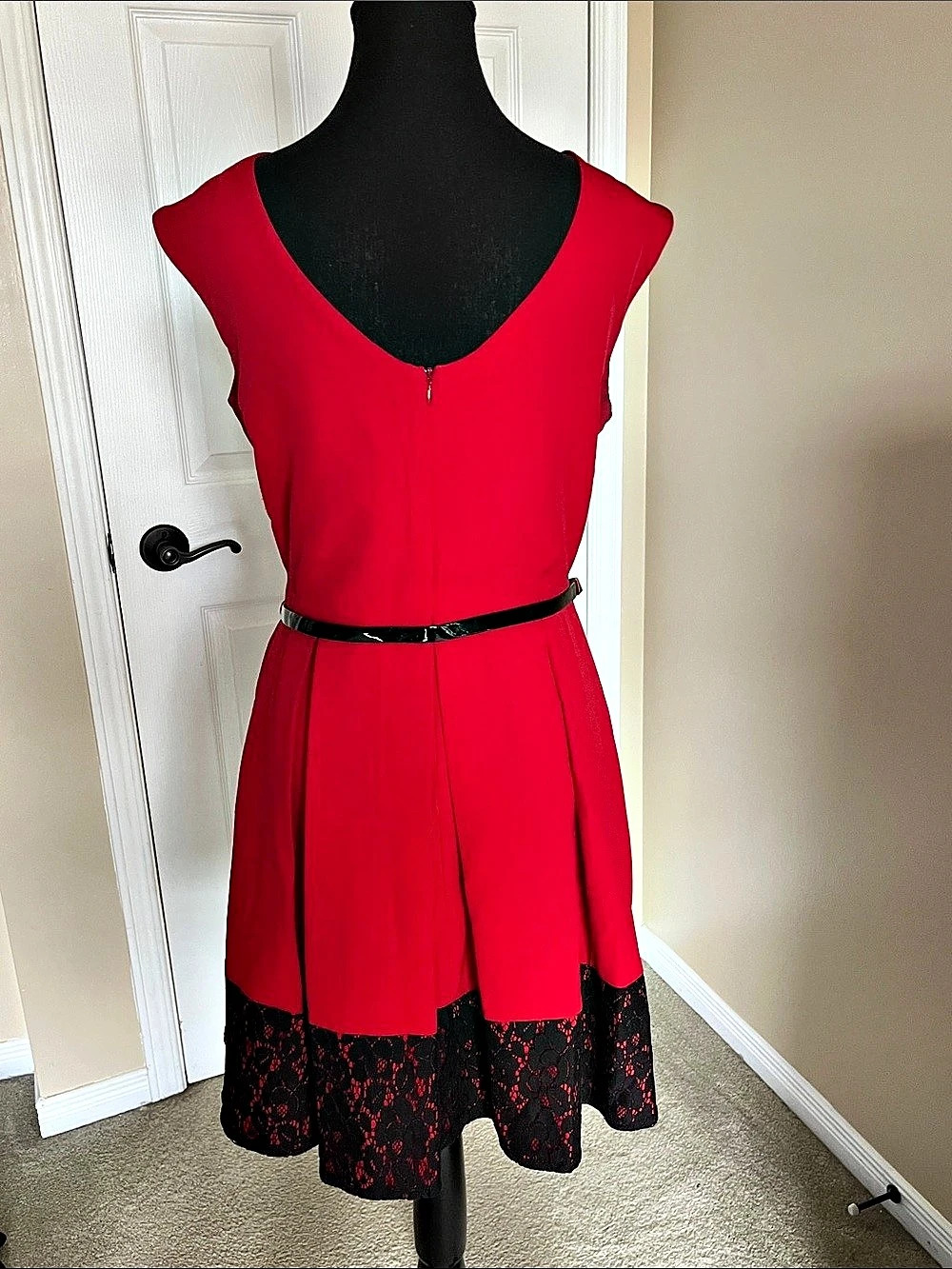 Tiana B. Red & Black Lace Hem Midi Dress Size 12 Like New